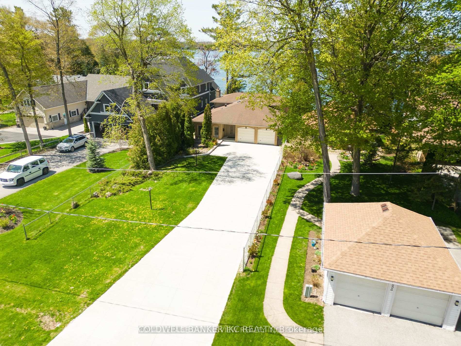 Property Photo: 694 Broadview Avenue ON L3V 6P3