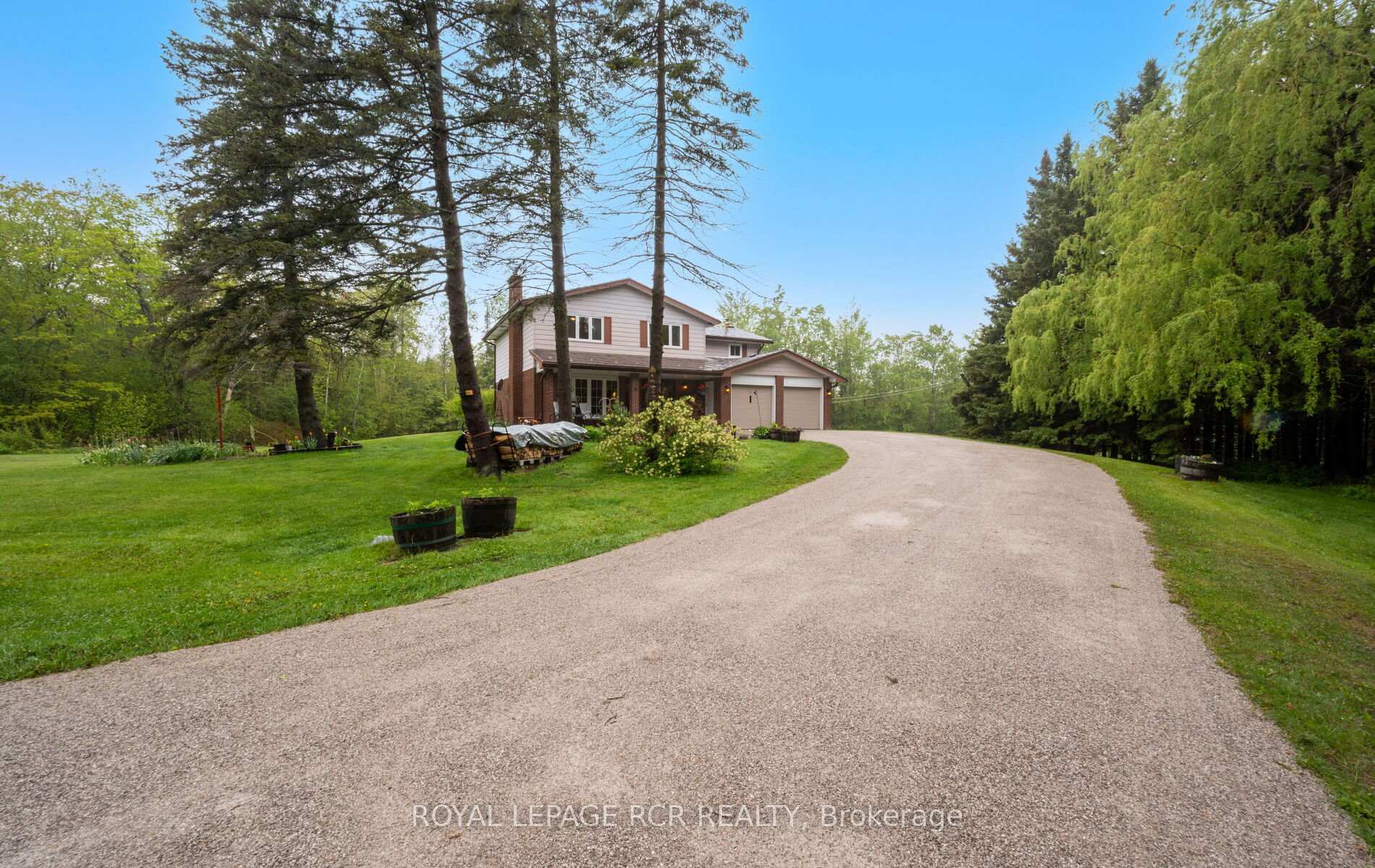 Property Photo: 553580 Mono Amaranth Town Line ON L9W 0S9