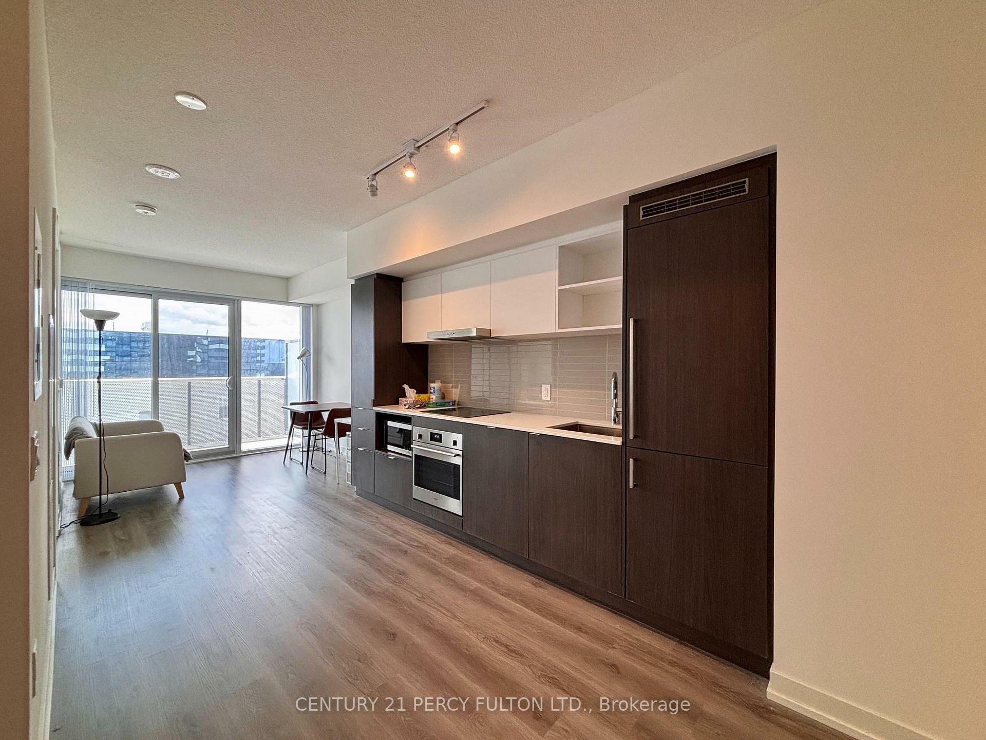 Property Photo: 138 Downes Street 4109 ON M5E 0E4
