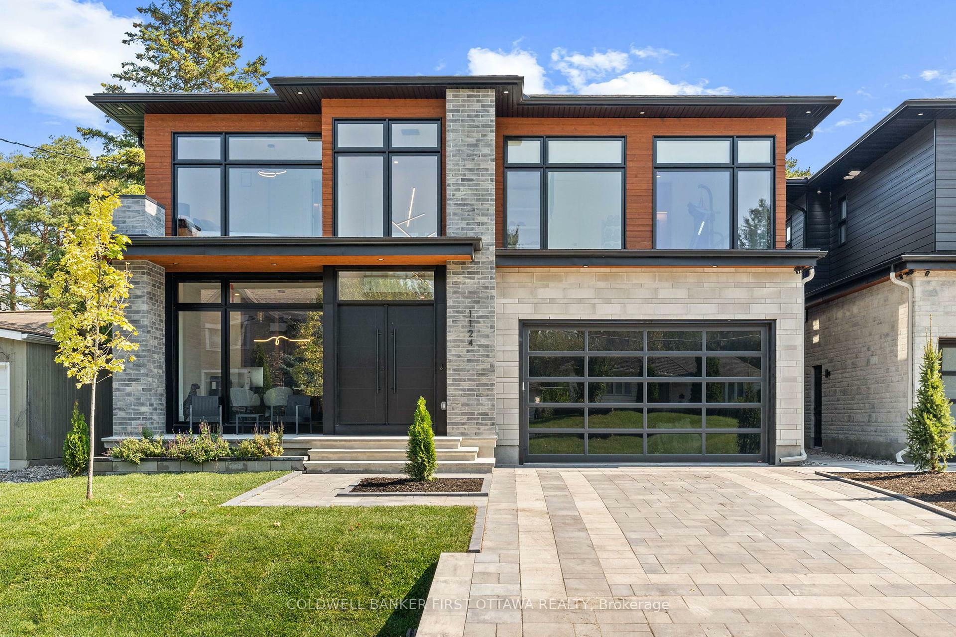Property Photo: 1124 Normandy Crescent ON K2E 5A4