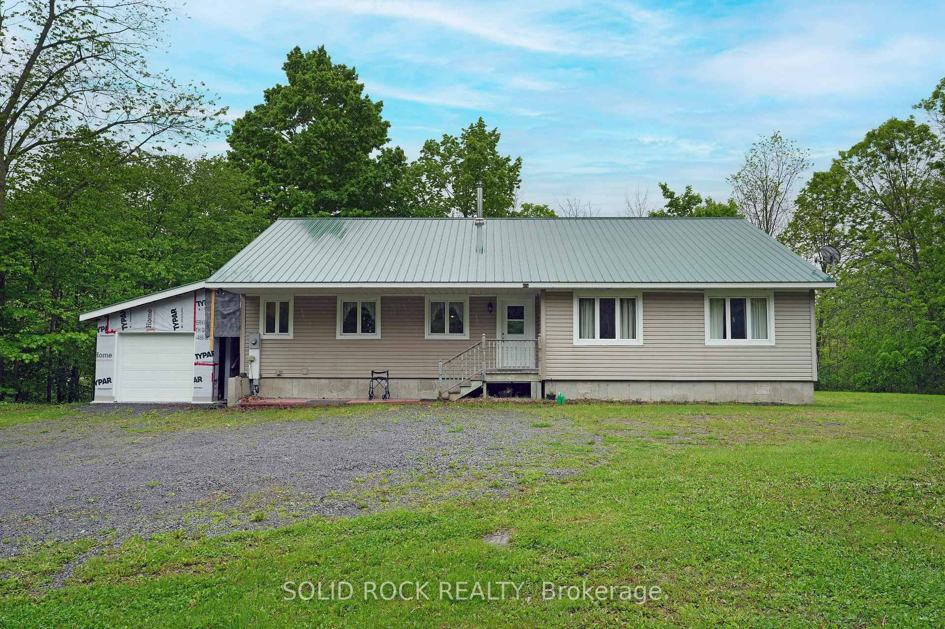 Property Photo: 7725 Lawrence Street ON K0A 3J0