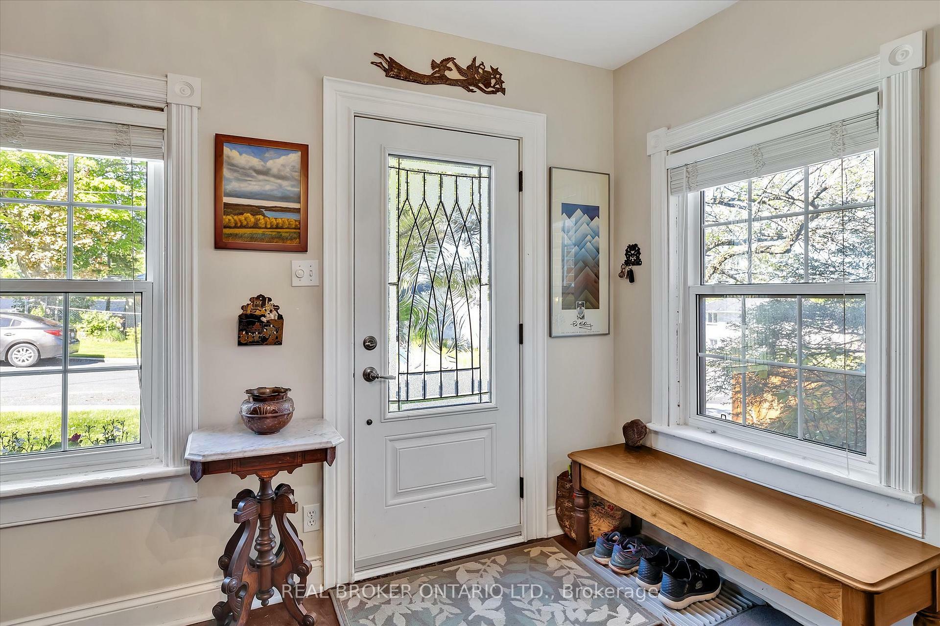 Property Photo: 14 Clyde Street ON K0L 1Y0