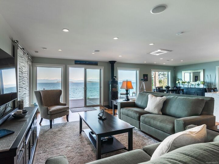 Property Photo:  1380 Reef Rd  BC V9P 9B9 