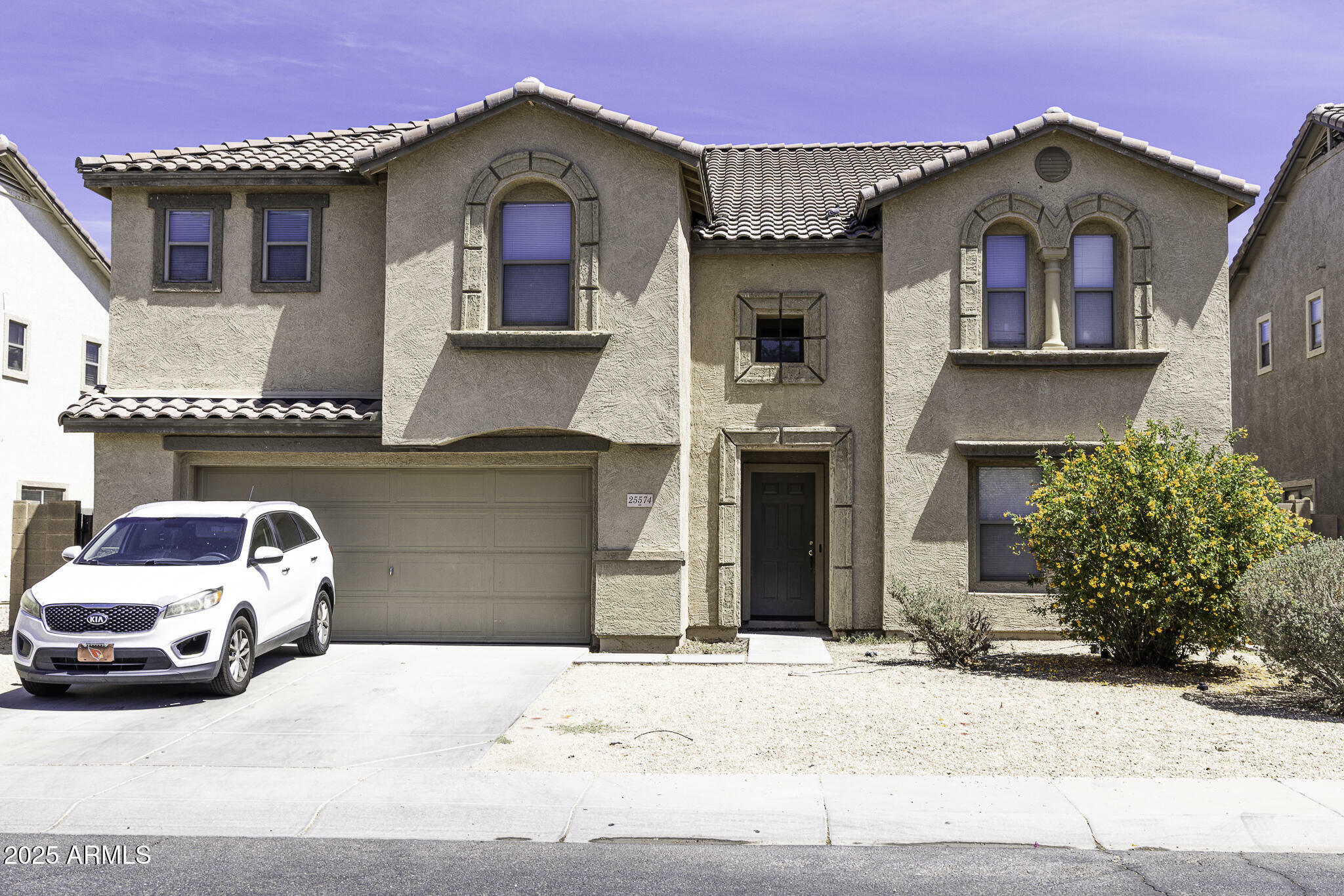 Property Photo: 25574 W Lynne Lane AZ 85326