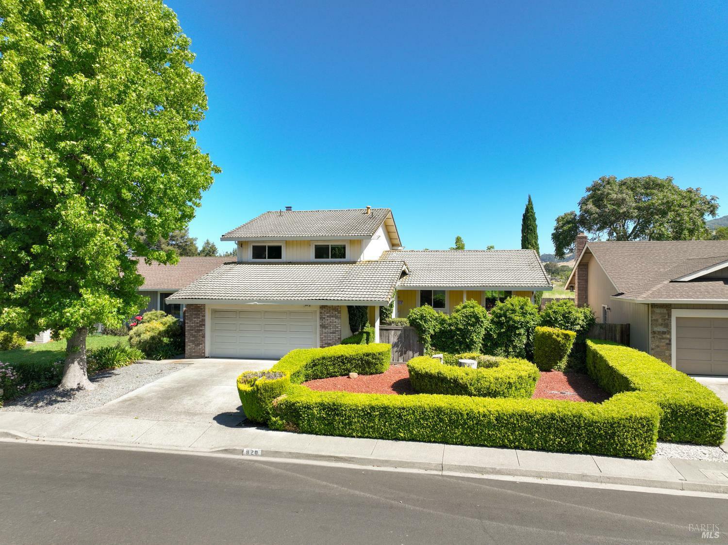 Property Photo: 820 Holly Avenue CA 94928
