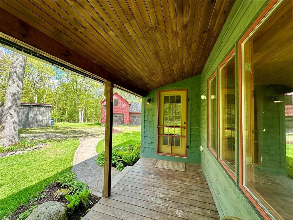 Property Photo: 5515 Highlands Drive NY 14418