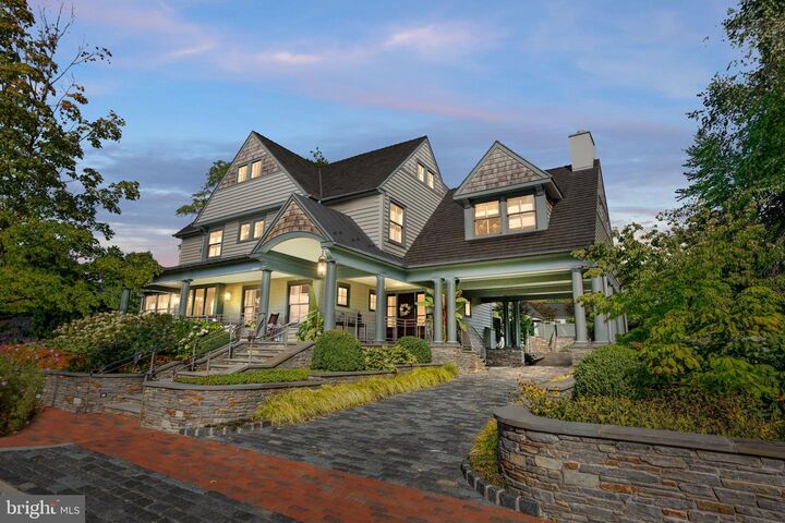155 E Oakland Avenue  Doylestown PA 18901 photo