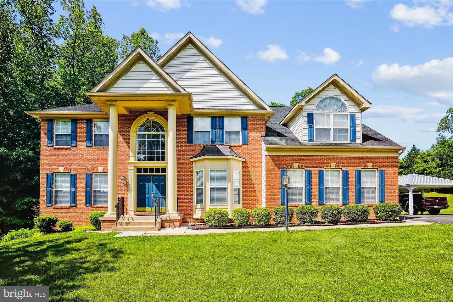 Property Photo: 15000 Rumson Place VA 20111