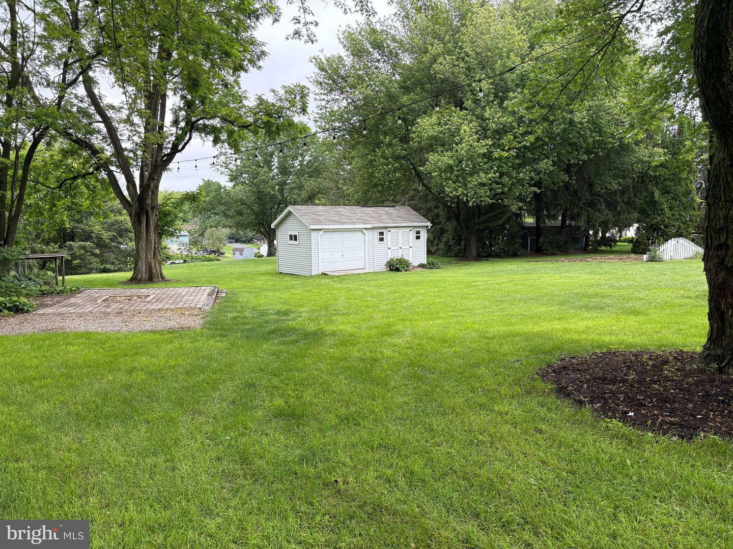 Property Photo: 503 Deer Run Road PA 17543
