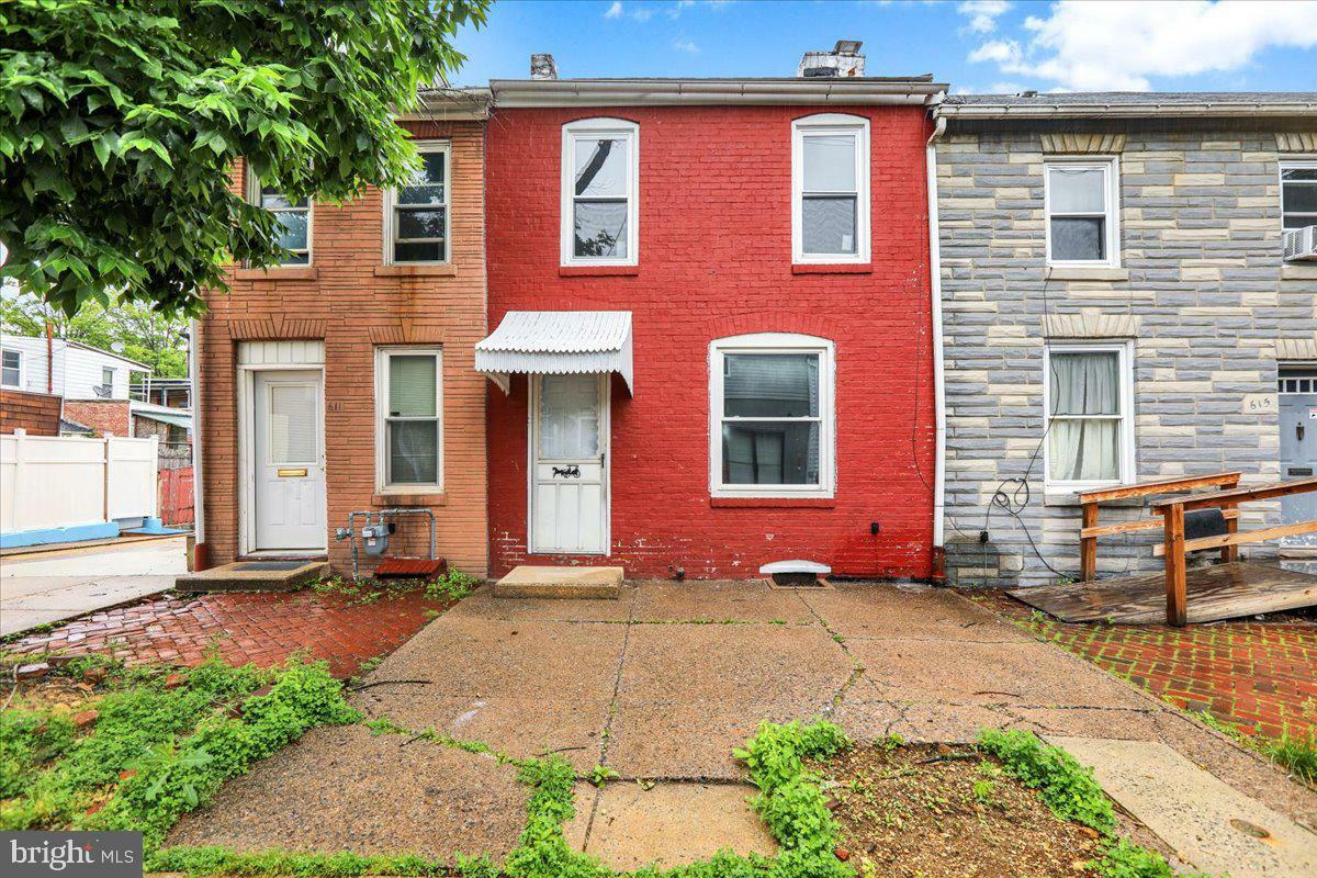 Property Photo: 613 Minor Street PA 19602