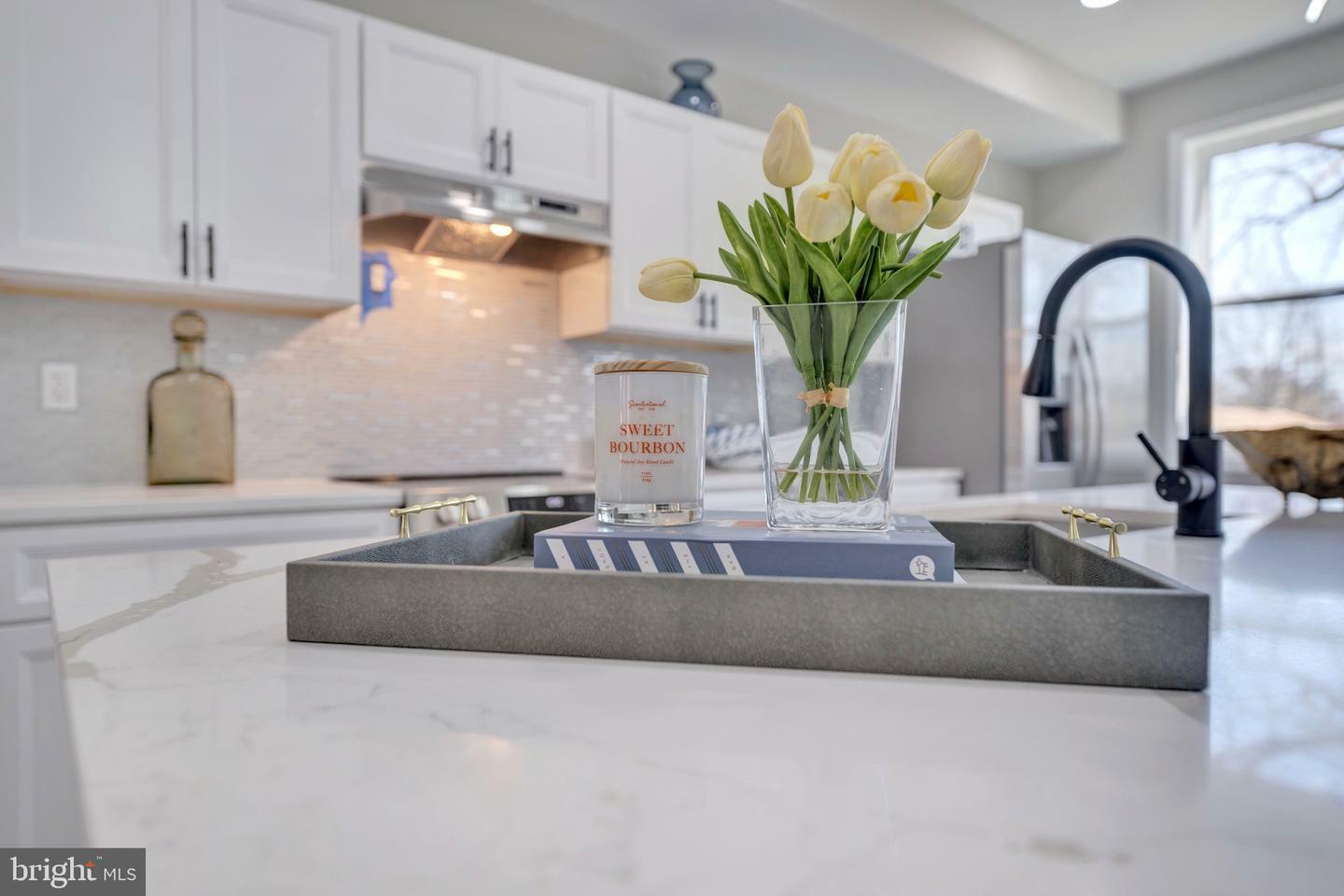 Property Photo: 1121 48th Place NE DC 20019