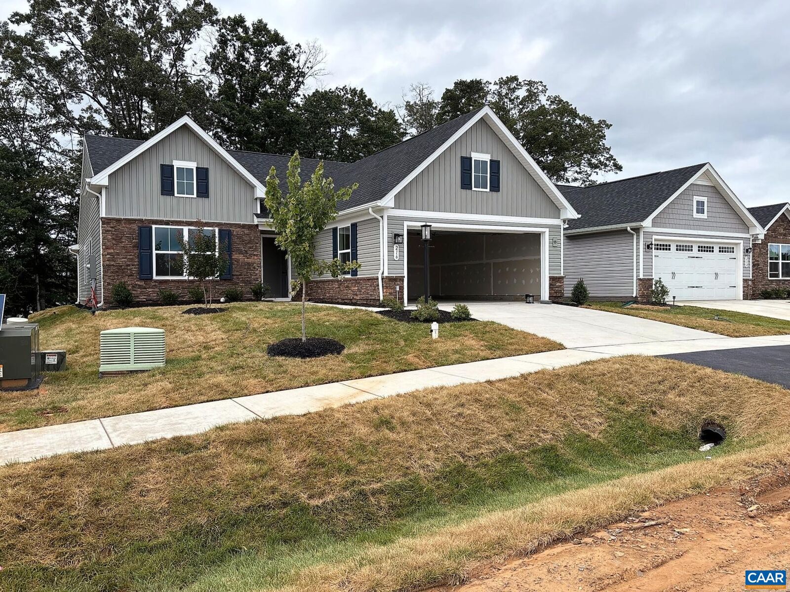 Property Photo:  216 White Sands Blvd  VA 22923