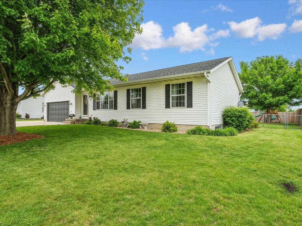 Property Photo: 406 Agape Avenue IA 52345