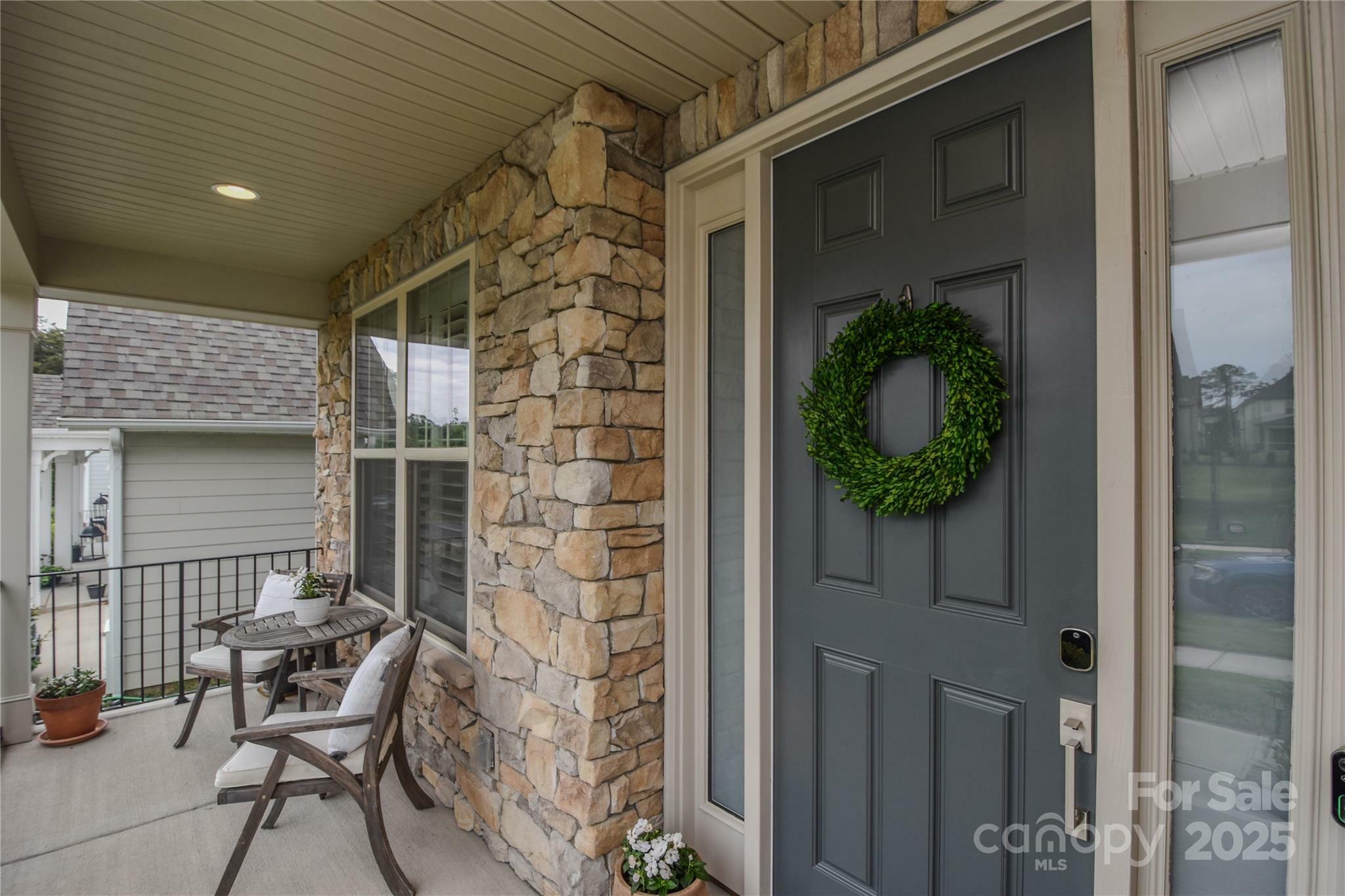 Property Photo: 15216 Shallow Ridge Road NC 28278