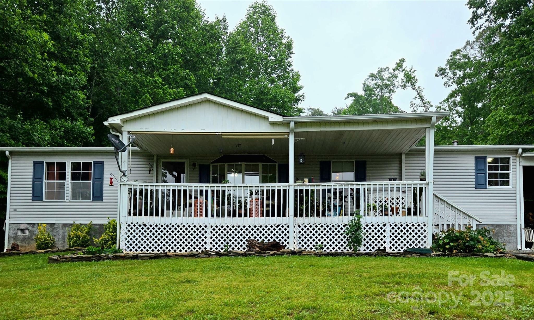 Property Photo: 25 Bob Deer Road NC 28762