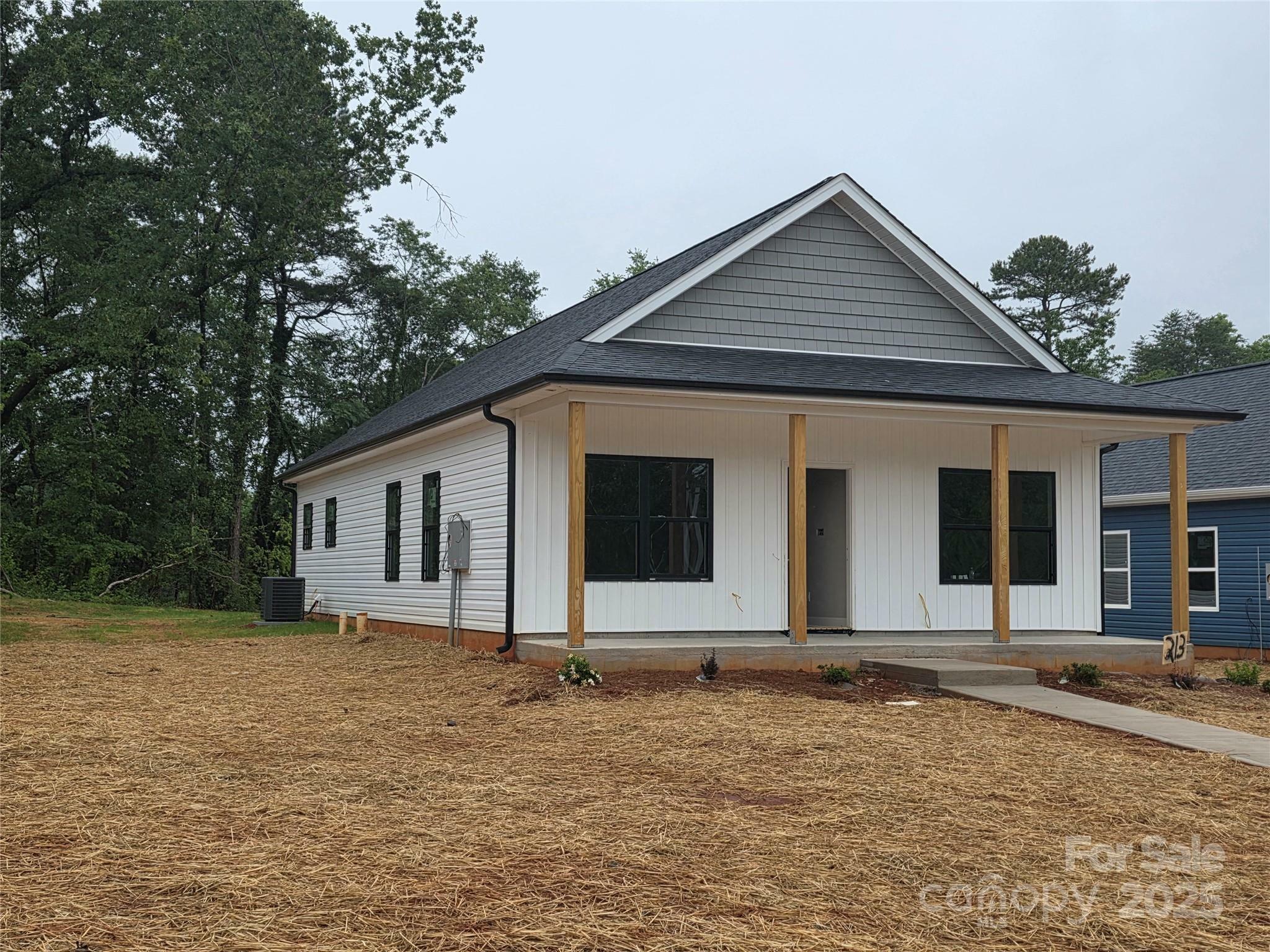 Property Photo: 213 Benfield Road NC 28086