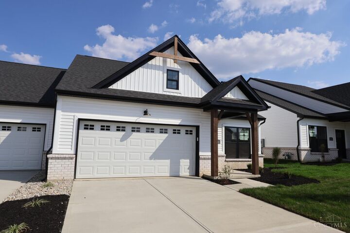 Property Photo:  5552 Birch Court  OH 45011 