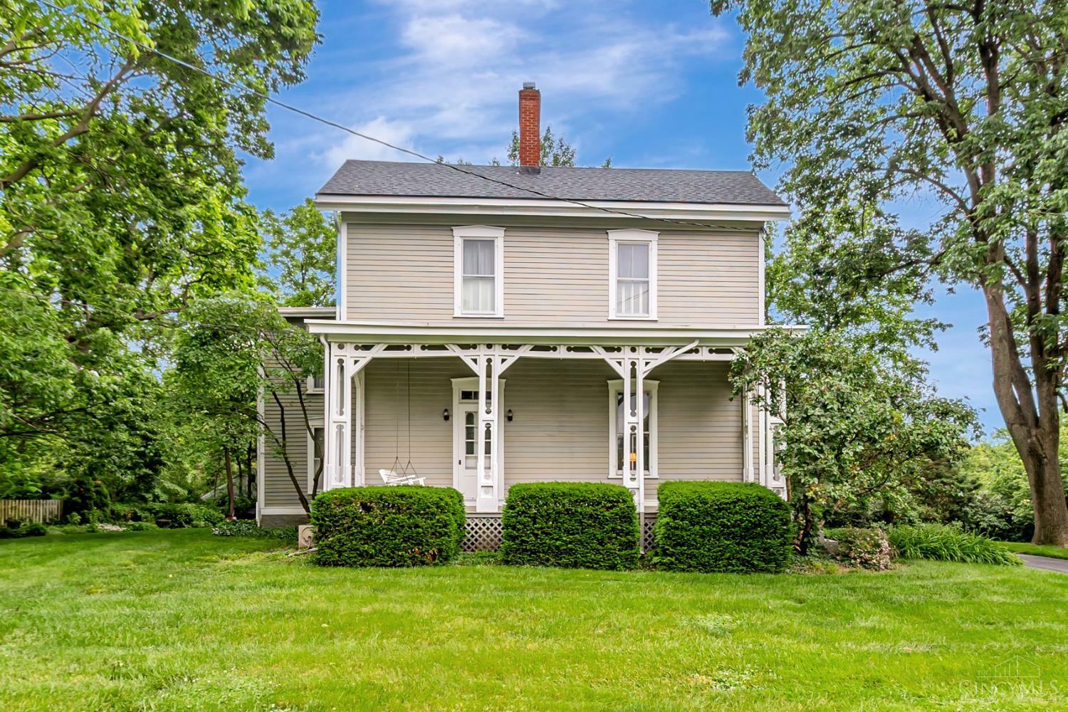 Property Photo: 410 E Sharon Road OH 45246