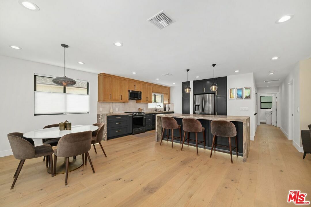 Property Photo: 3635 Wesley St CA 90232