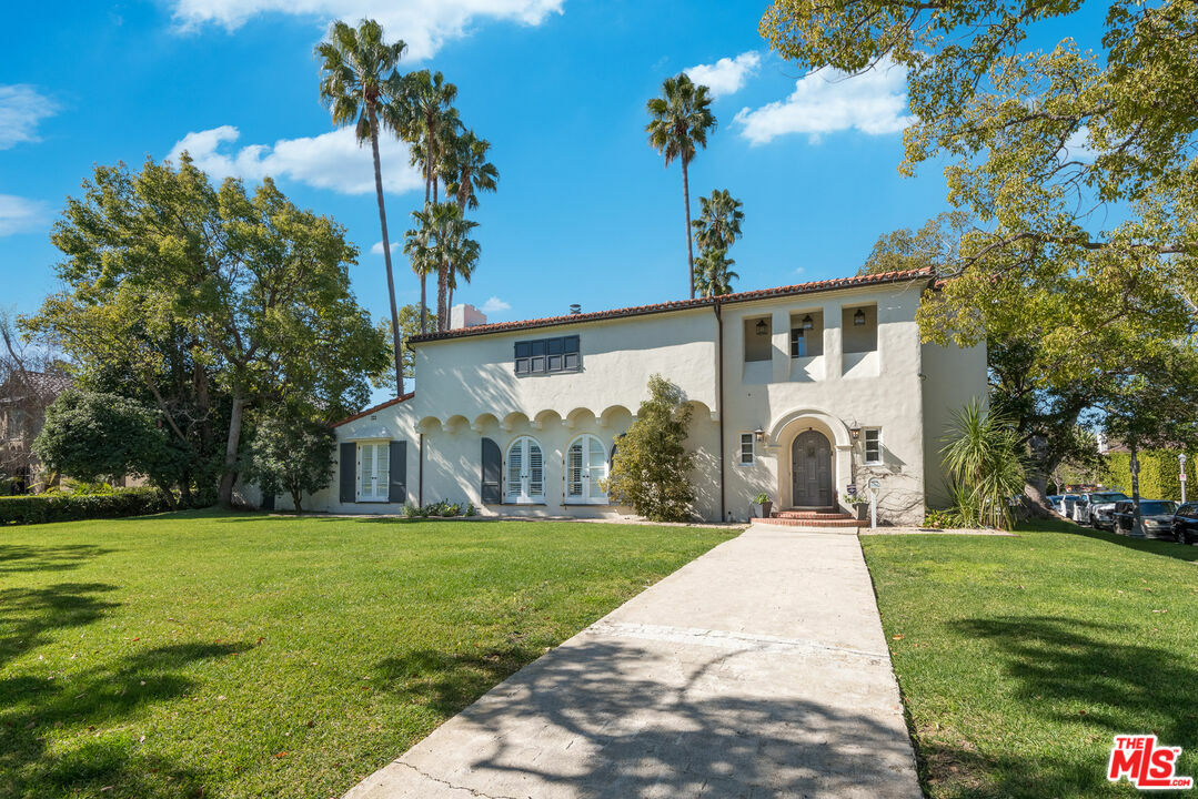 401 S Las Palmas Ave  Los Angeles CA 90020 photo