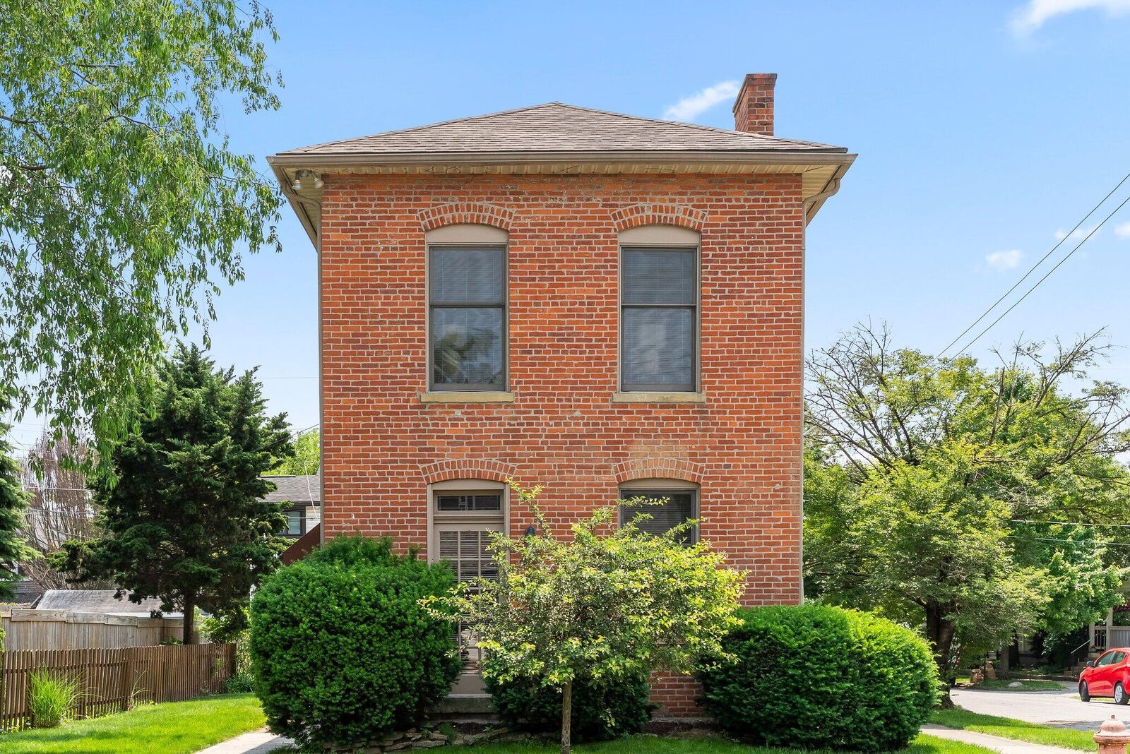 Property Photo:  41 Hanford Street  OH 43206 