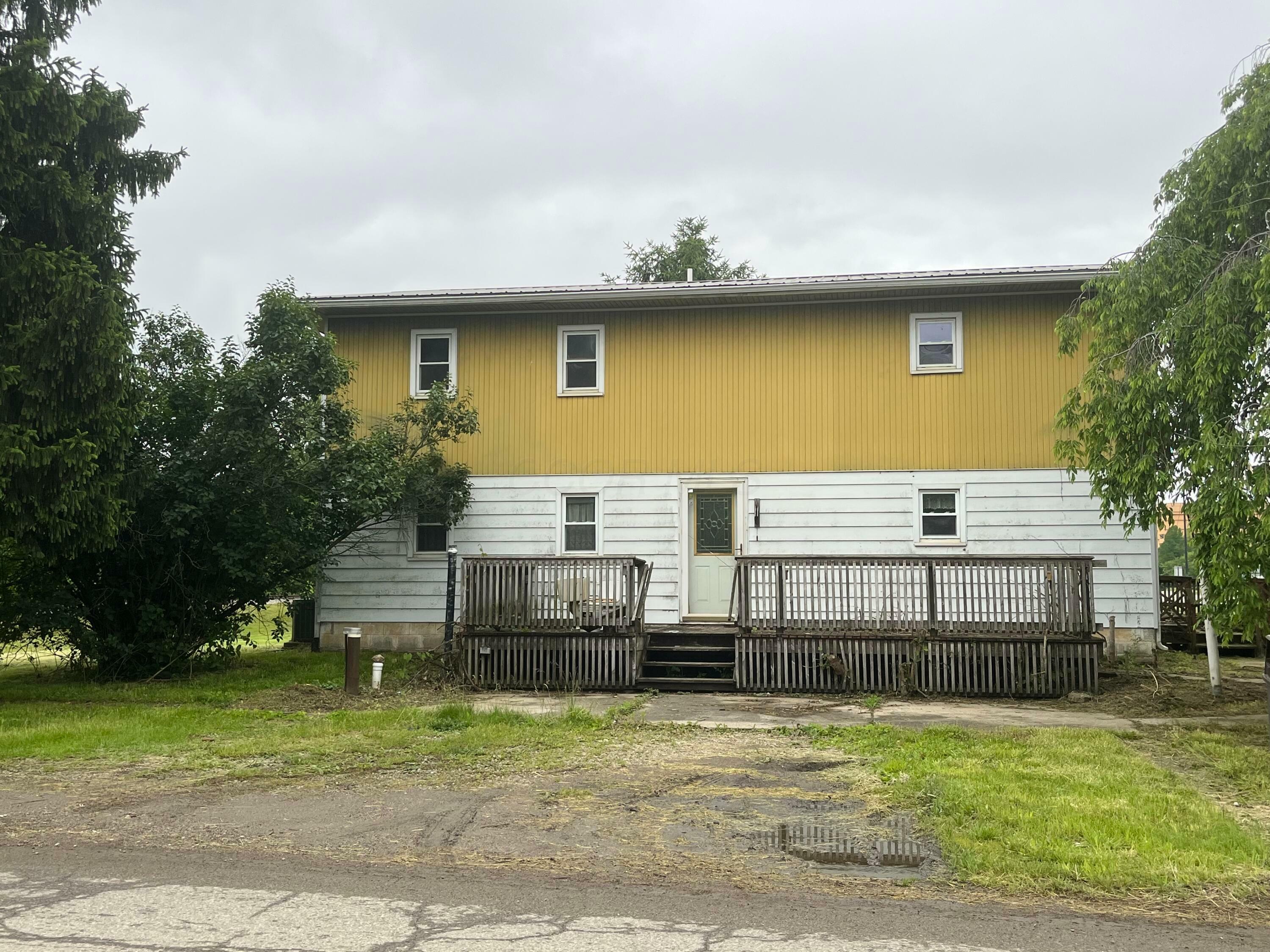 Property Photo: 1791 Staddens Bridge SE Road OH 43056