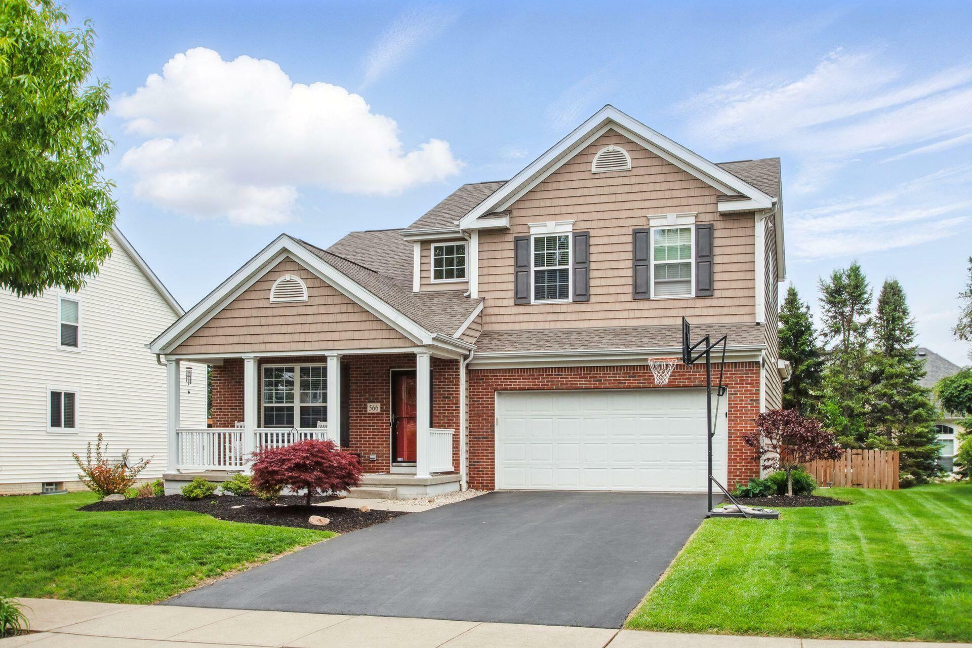Property Photo:  566 Apple Valley Circle  OH 43015 