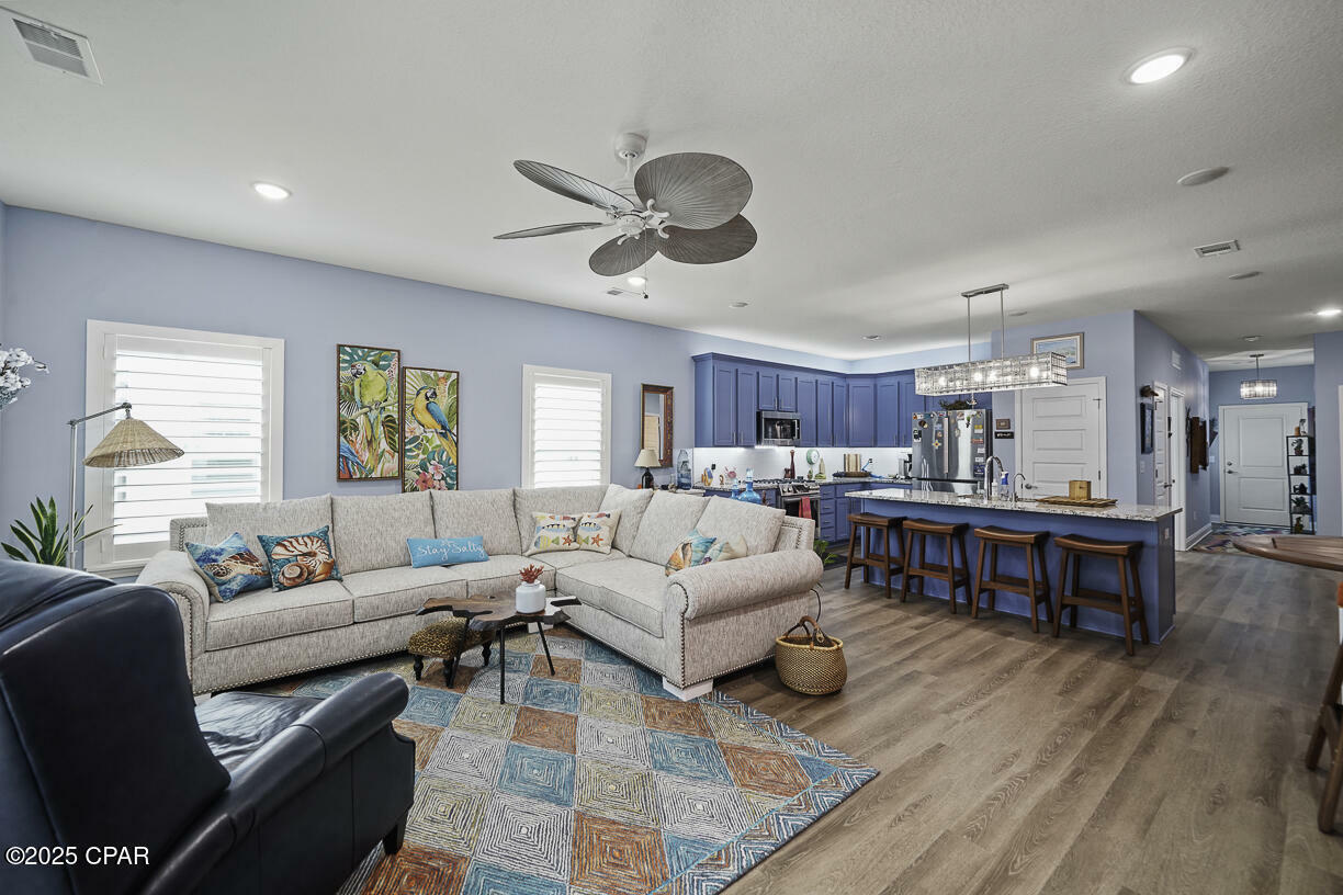 Property Photo: 187 Mosaic Drive 51 FL 32456