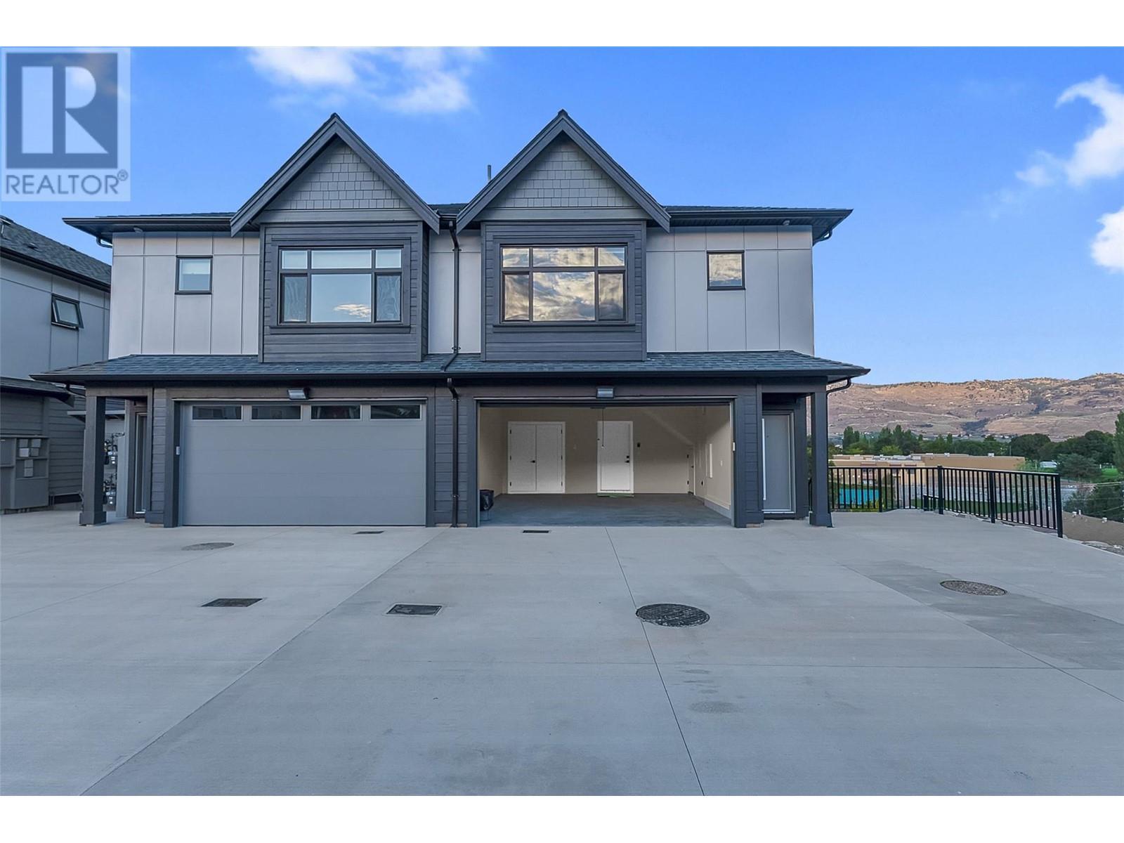 Property Photo: 6811 Nighthawk Drive 1 BC V0H 1V5