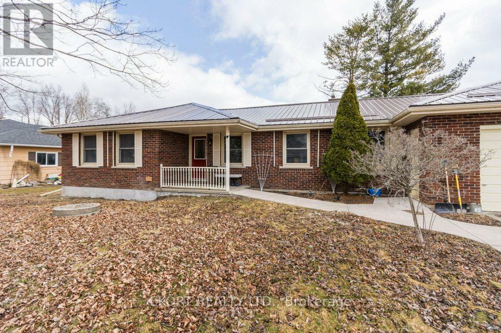 618 Ashley Street  Belleville (Thurlow Ward) ON K0K 2B0 photo