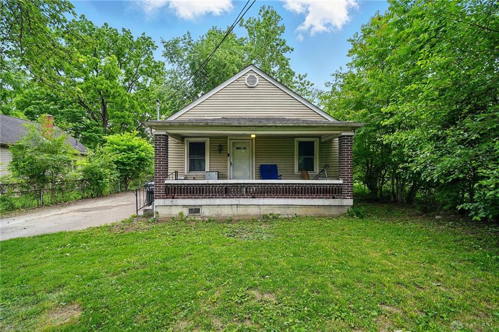 Property Photo: 3020 Seneca Street OH 45044