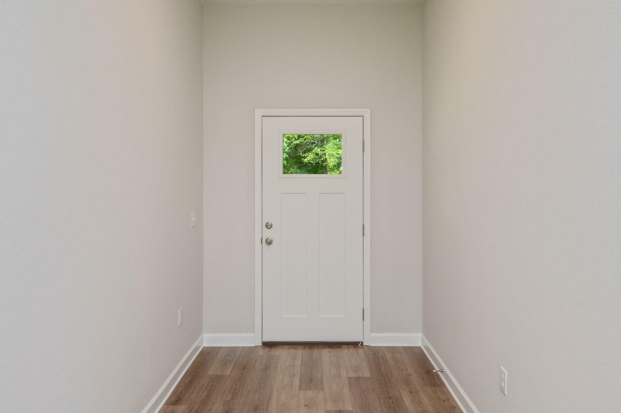 Property Photo: 581 Ridge Lake Road FL 32536