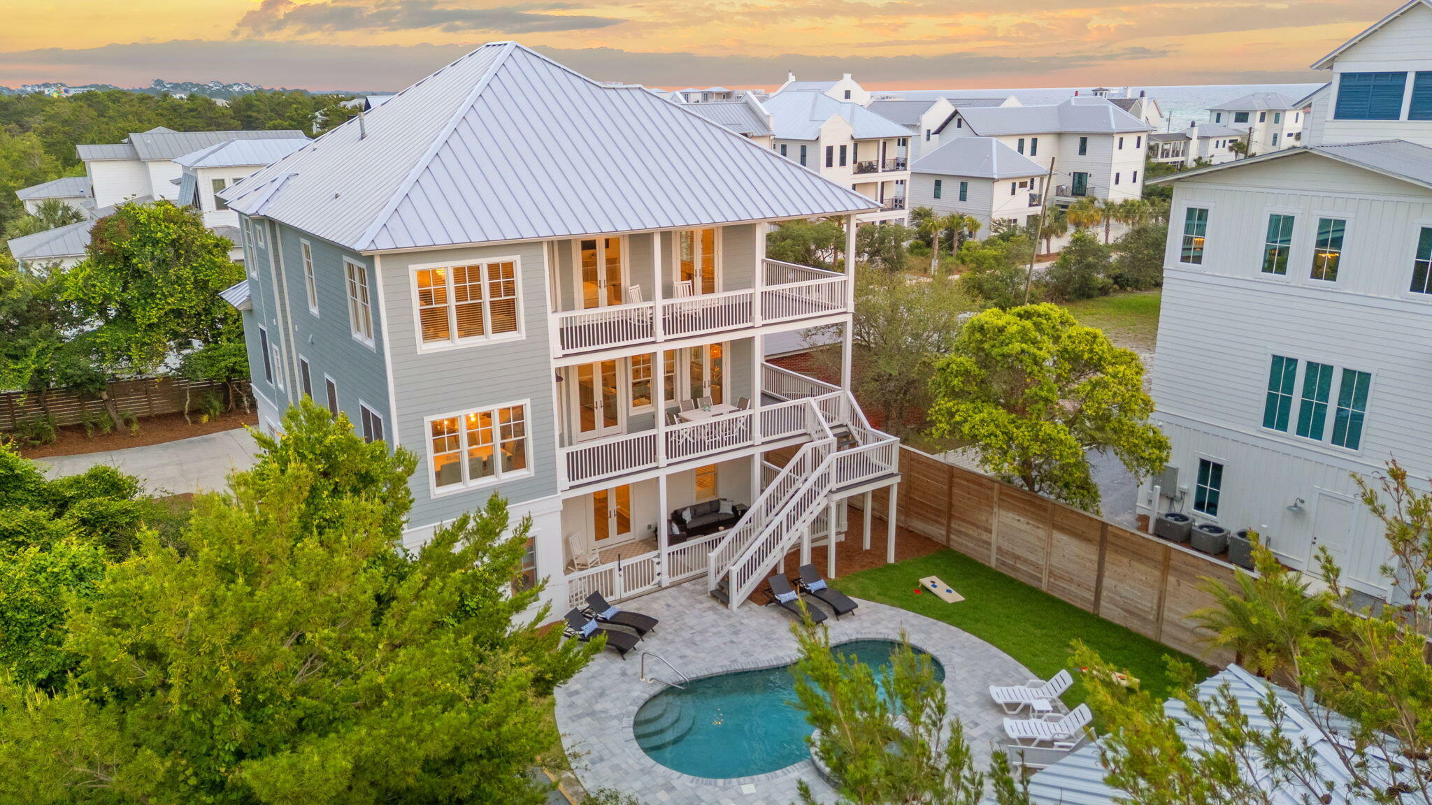 Property Photo: 58 Hightide Way FL 32461
