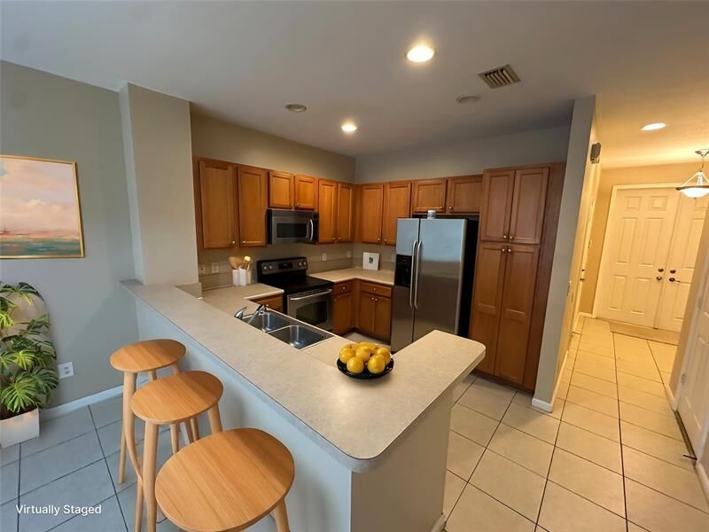 Property Photo: 8700 Cypress Walk Ct FL 33321