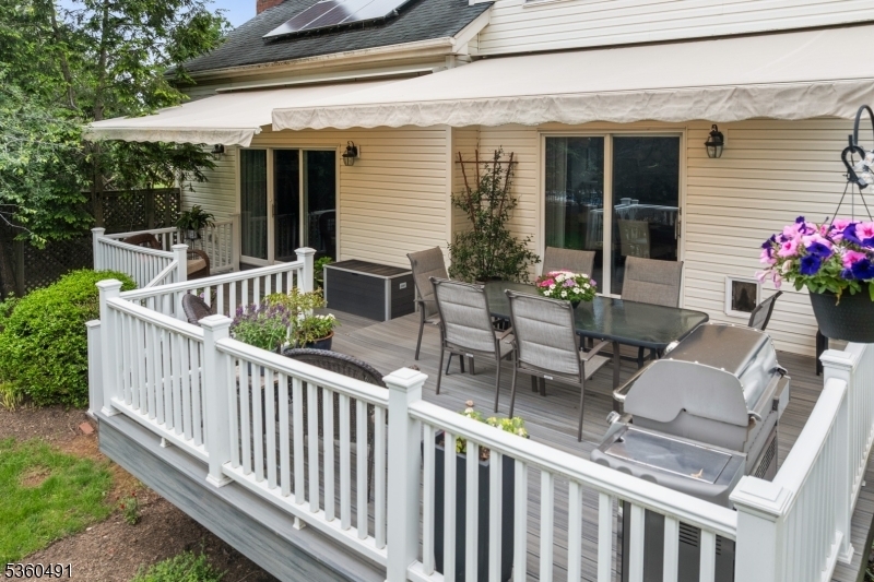 Property Photo: 31 Horseshoe Dr NJ 08844