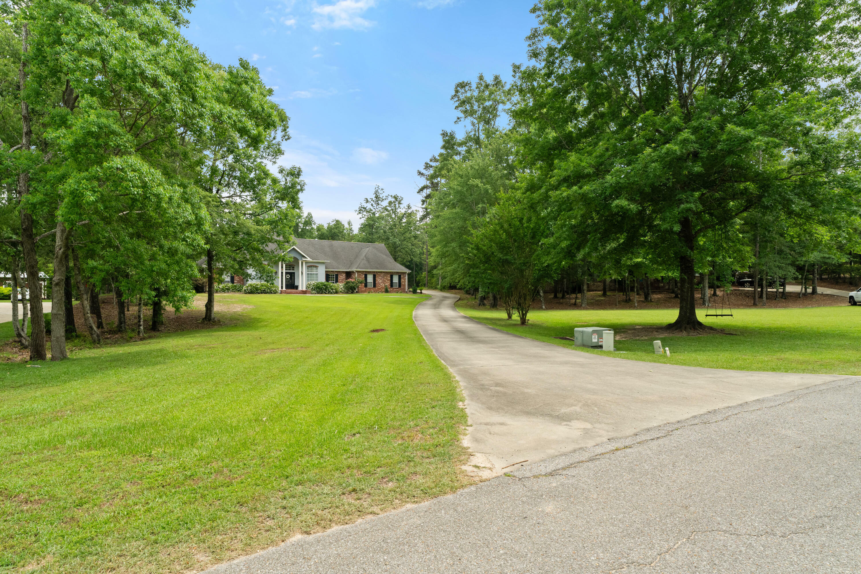 Property Photo: 272 Morrell Cir. MS 39402