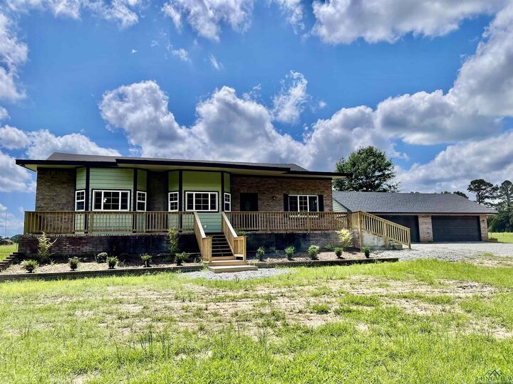 Property Photo: 1943 Cr 121 TX 75643