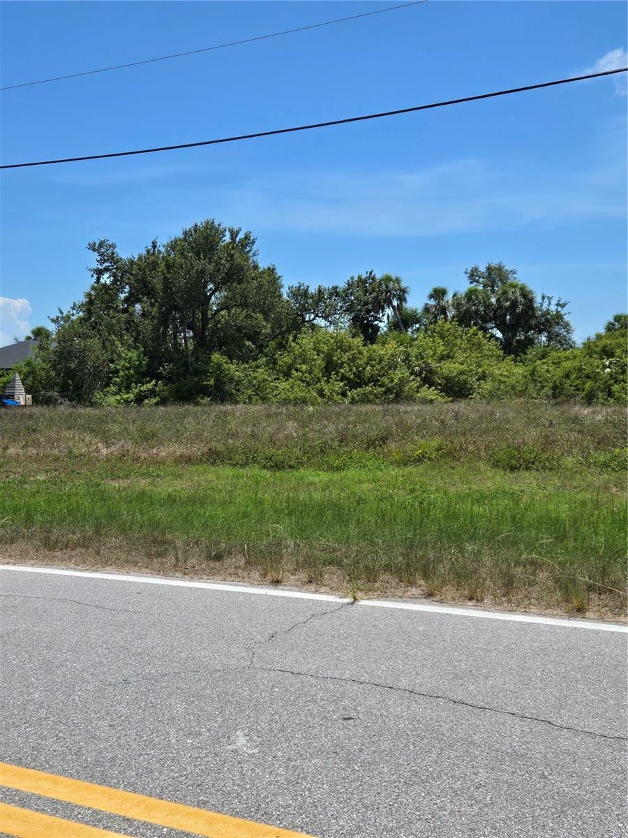 Property Photo:  267 Indian Creek Drive  FL 33947 