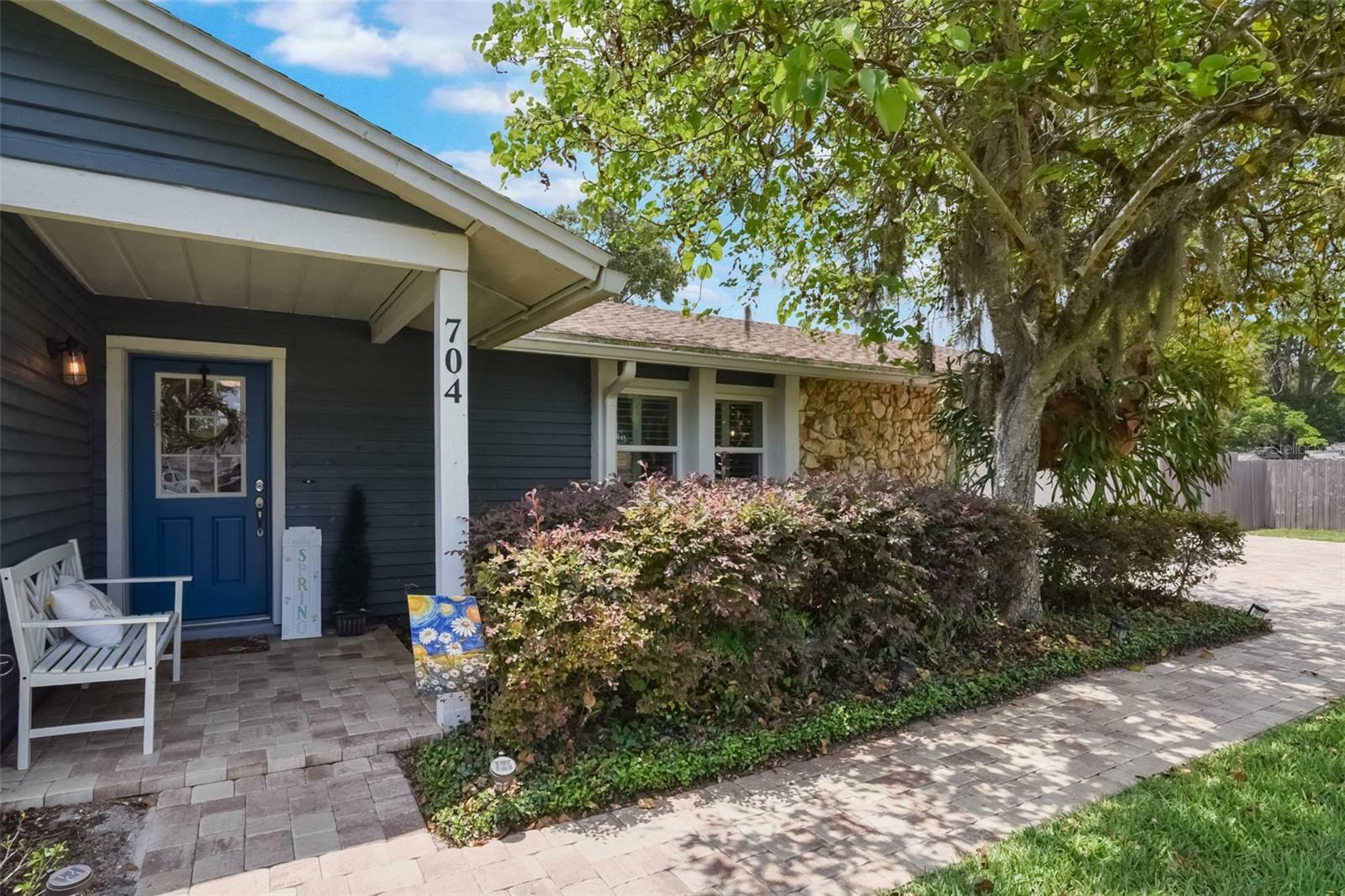 Property Photo: 704 Tangerine Court FL 34787