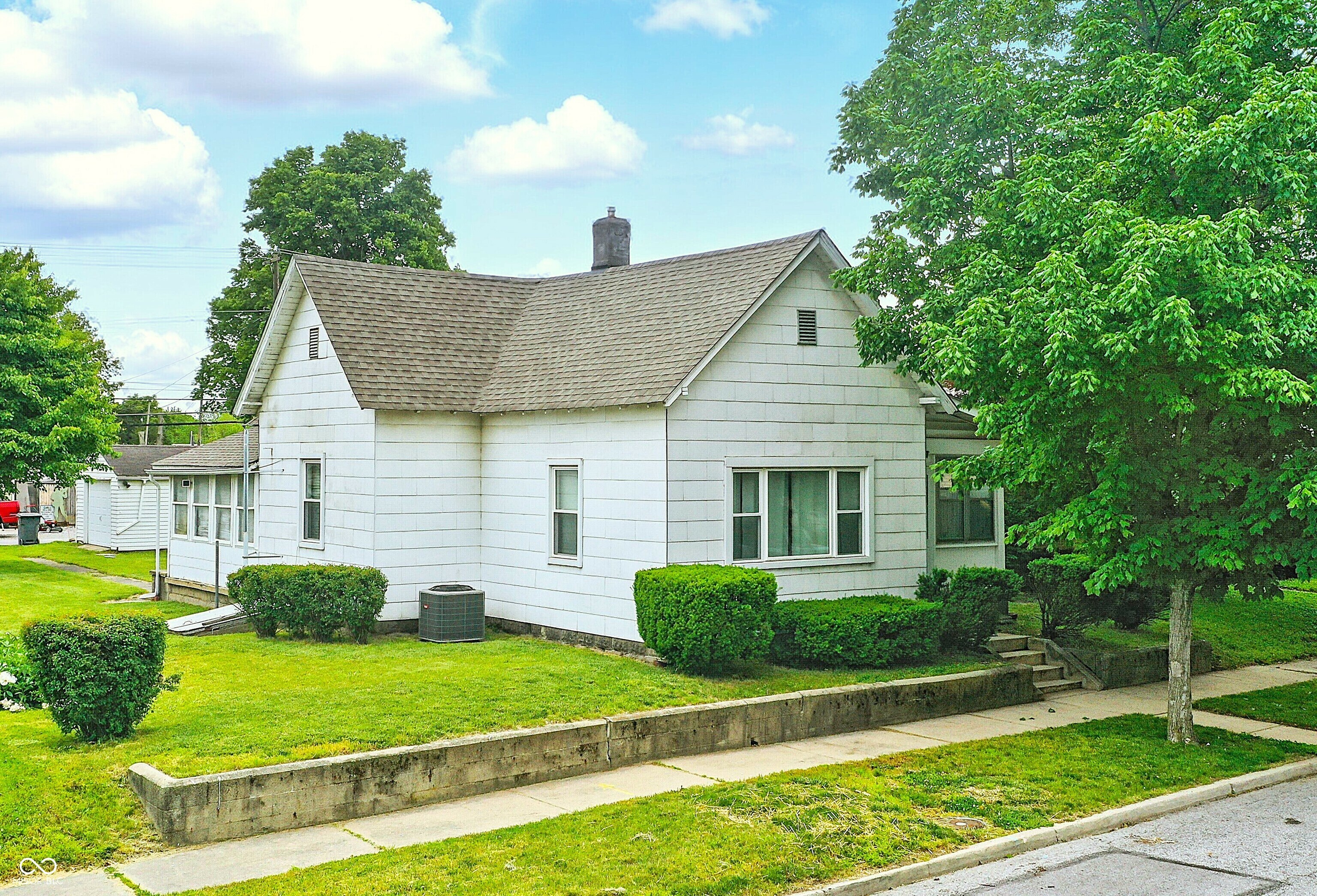 Property Photo: 1331 S 9th Street IN 46060