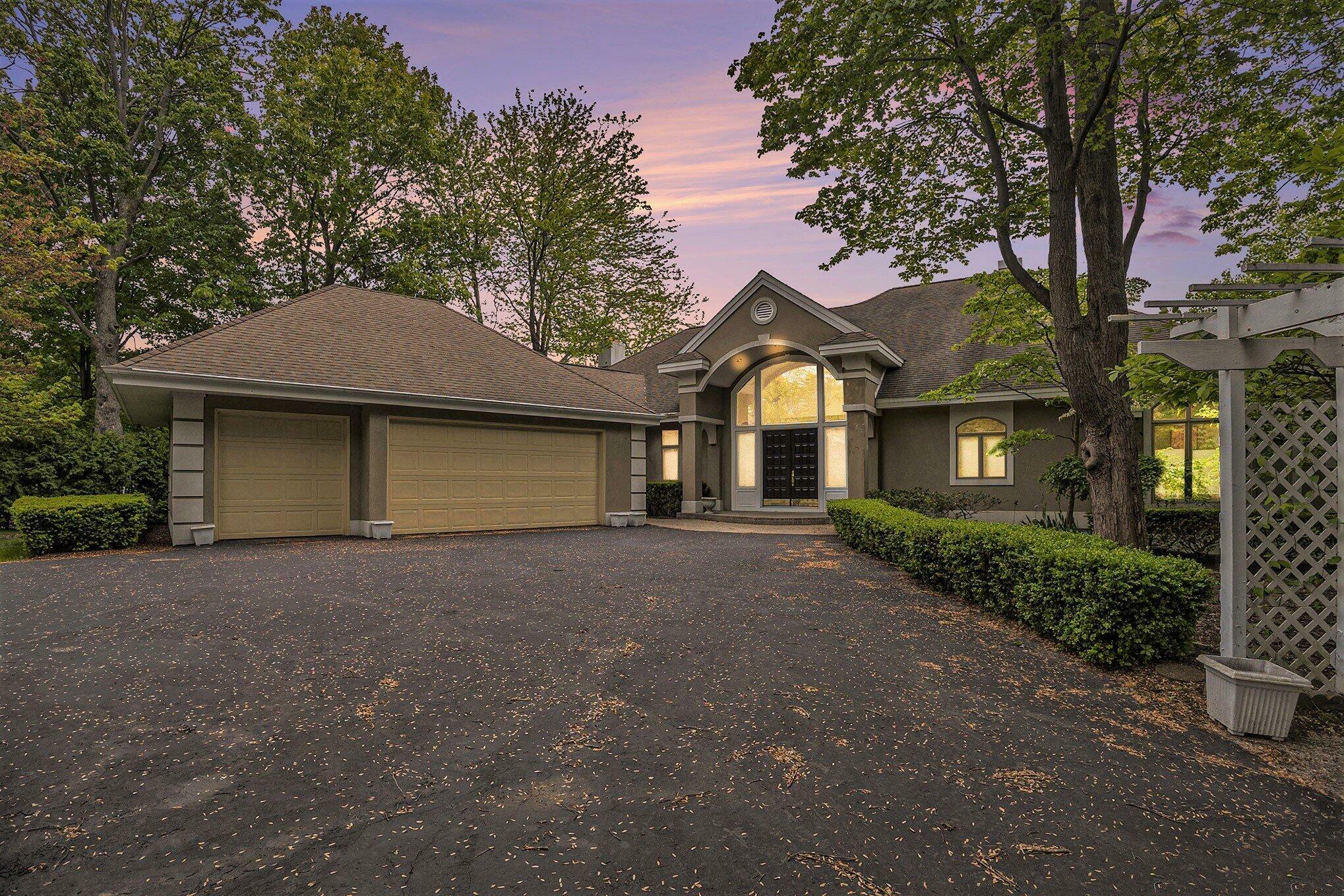 Property Photo:  15919 Orchard Point Drive  MI 49456 