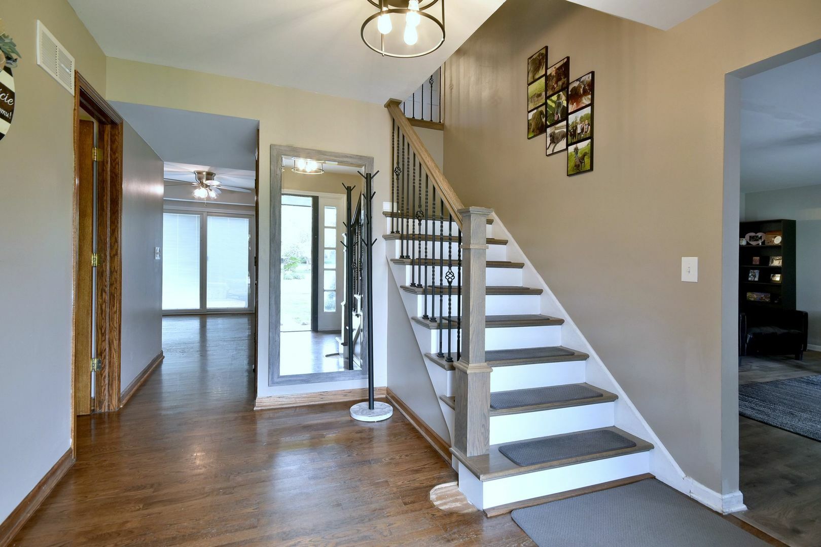 Property Photo: 179 Old Forge Road IL 60123