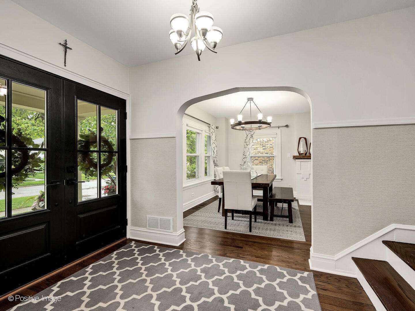 Property Photo:  727 N Catherine Avenue  IL 60526 