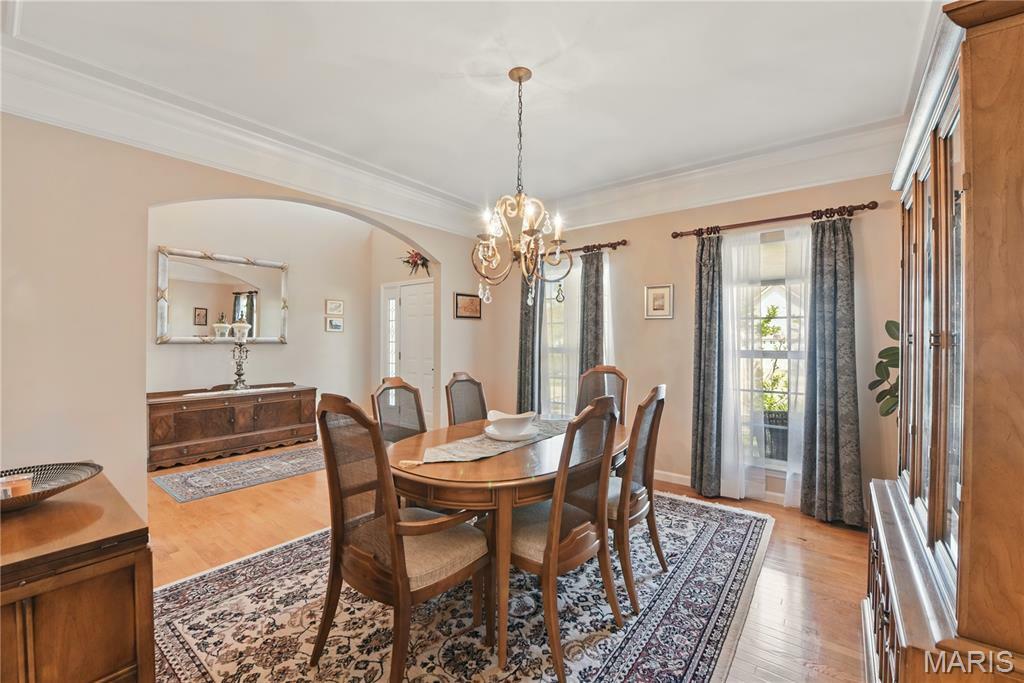 Property Photo: 727 Grand View Ridge Court Court MO 63025