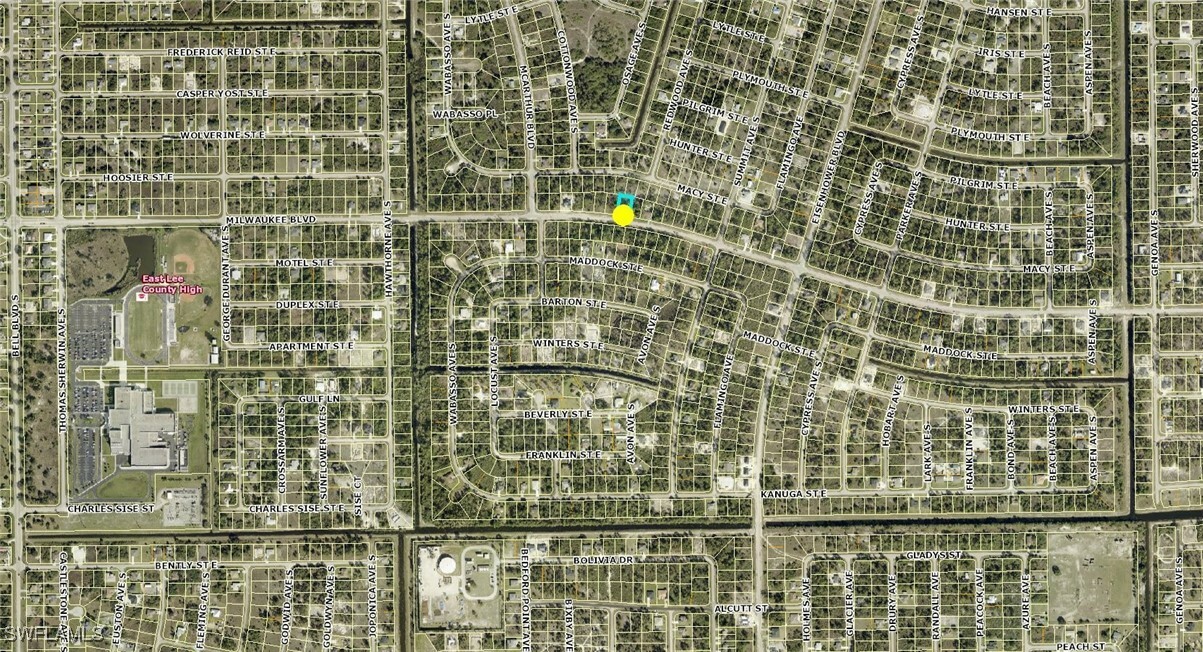 Property Photo: 933 Milwaukee Boulevard FL 33974