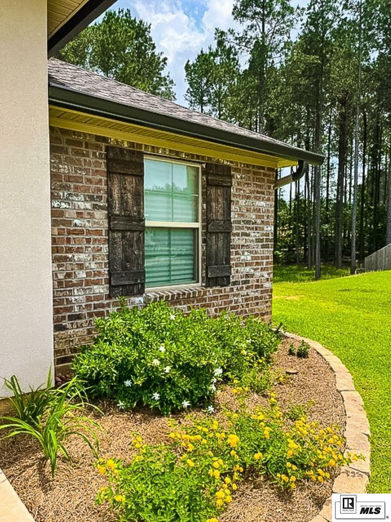 Property Photo: 308 Loblolly Place LA 71292
