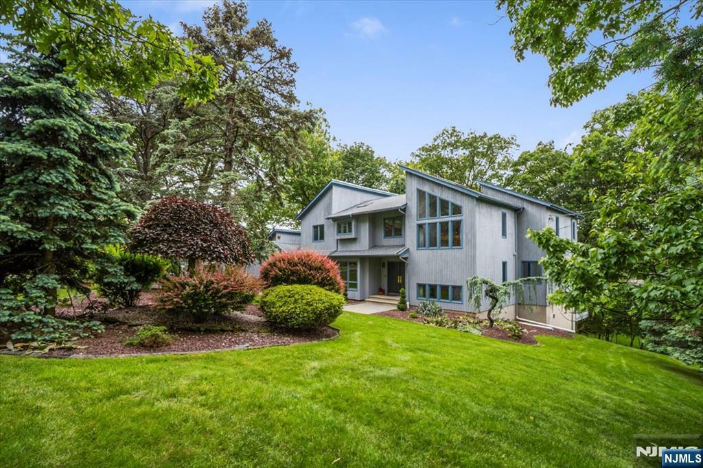 Property Photo: 33 Willow Brook NJ 07006