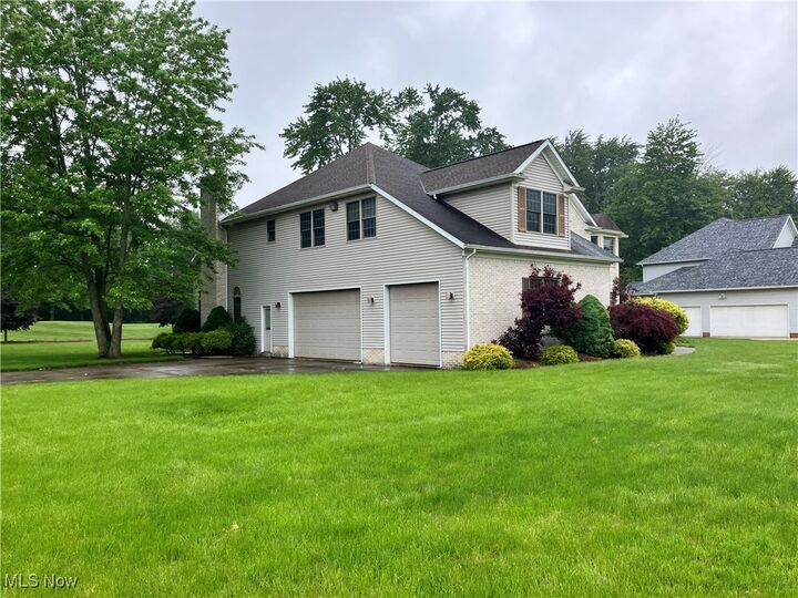 Property Photo: 1254 Maxfli Drive OH 44312