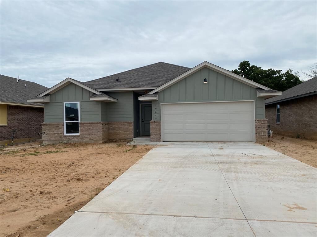 Property Photo: 20646 Brush Creek Boulevard OK 73045