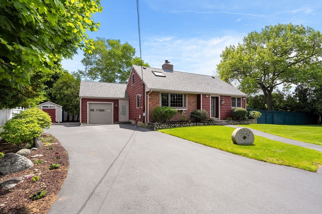 4 Farmland Rd  Saugus MA 01906 photo